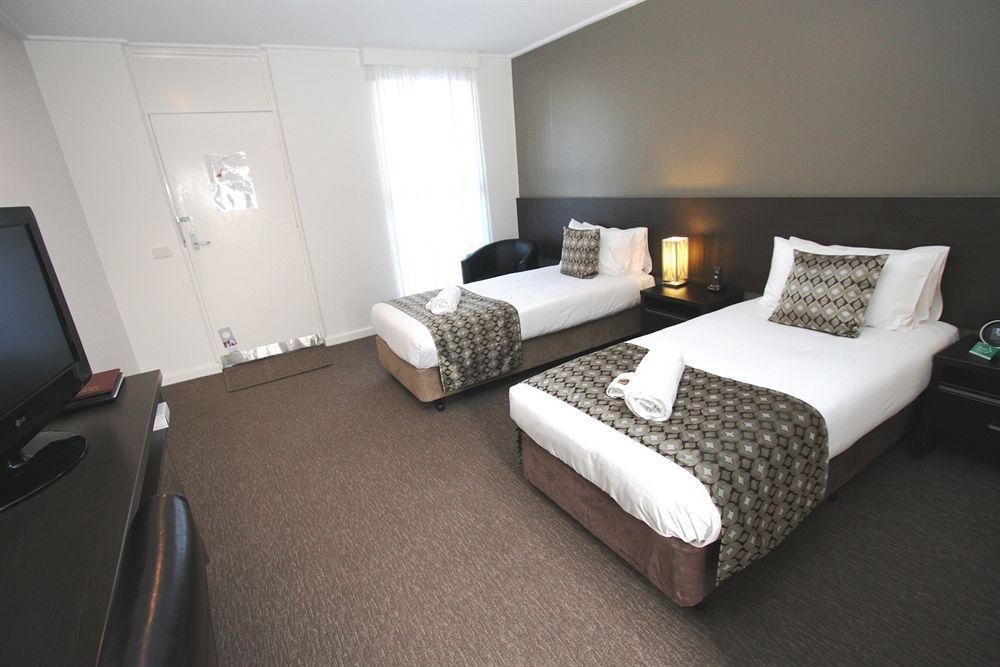Comfort Inn Western Варрнамбул Экстерьер фото